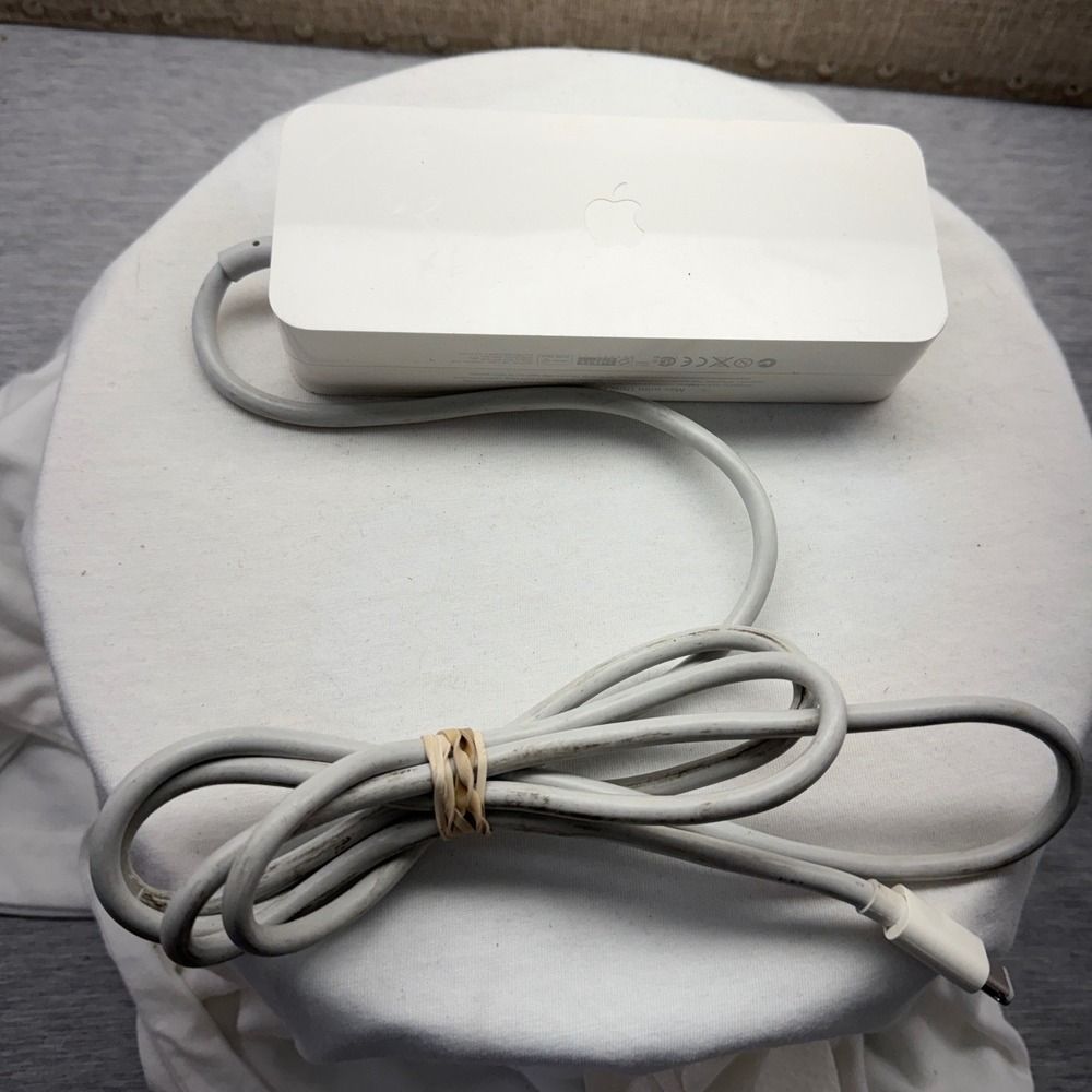 Apple Mac Mini 110W Power Adapter A1188 White Charger 18.5V 6.0A MA407LL/A